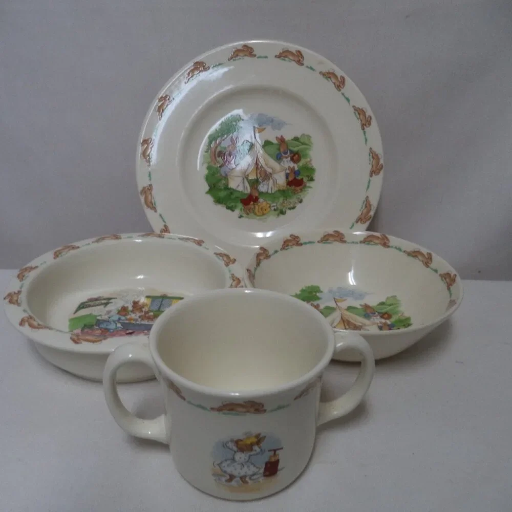 Royal Doulton Bunnykins English Bone China Child Dish Set 4 plate bowls mug Vtg